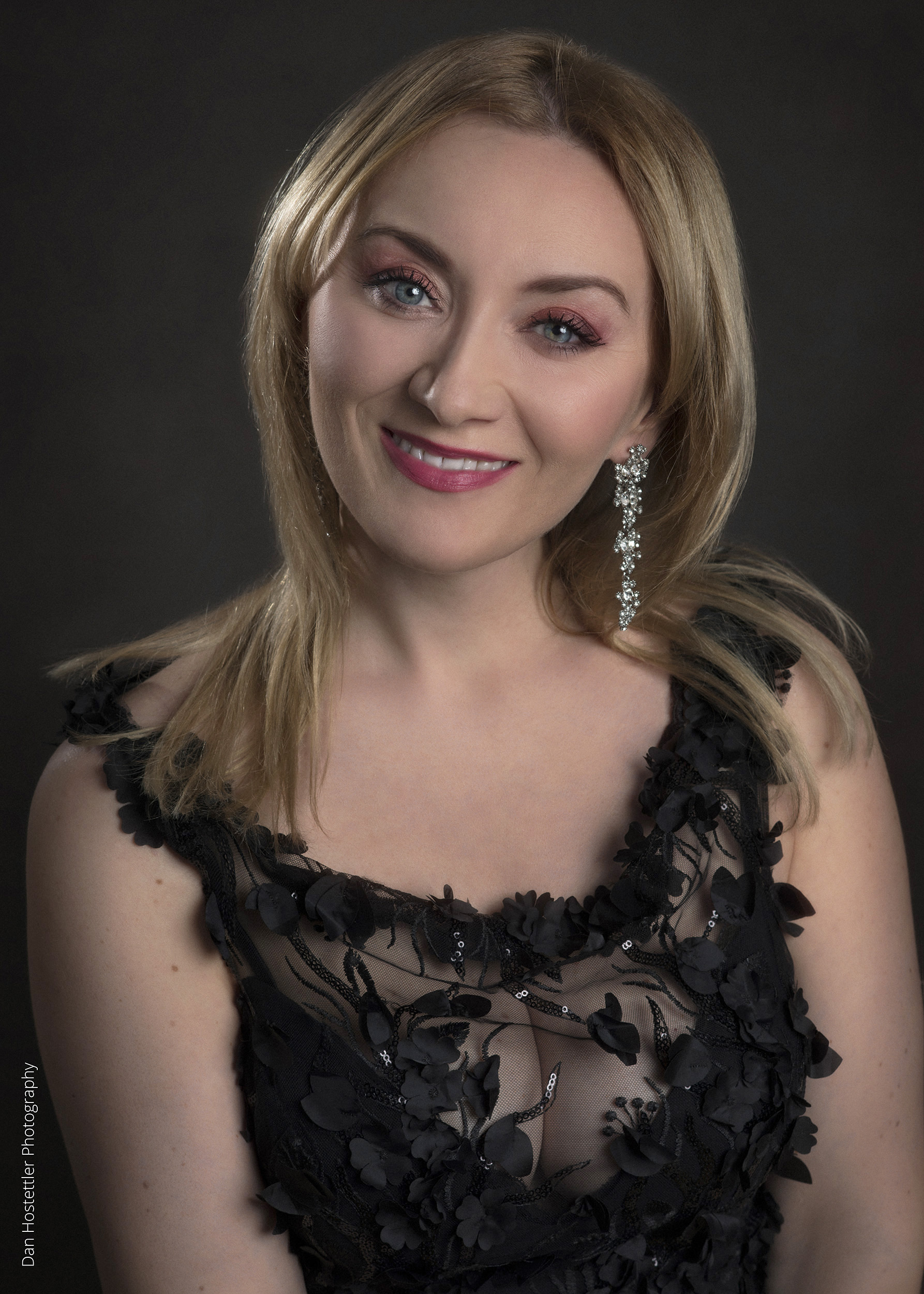 Noema Erba, Czech Soprano - Portrait Official 2018